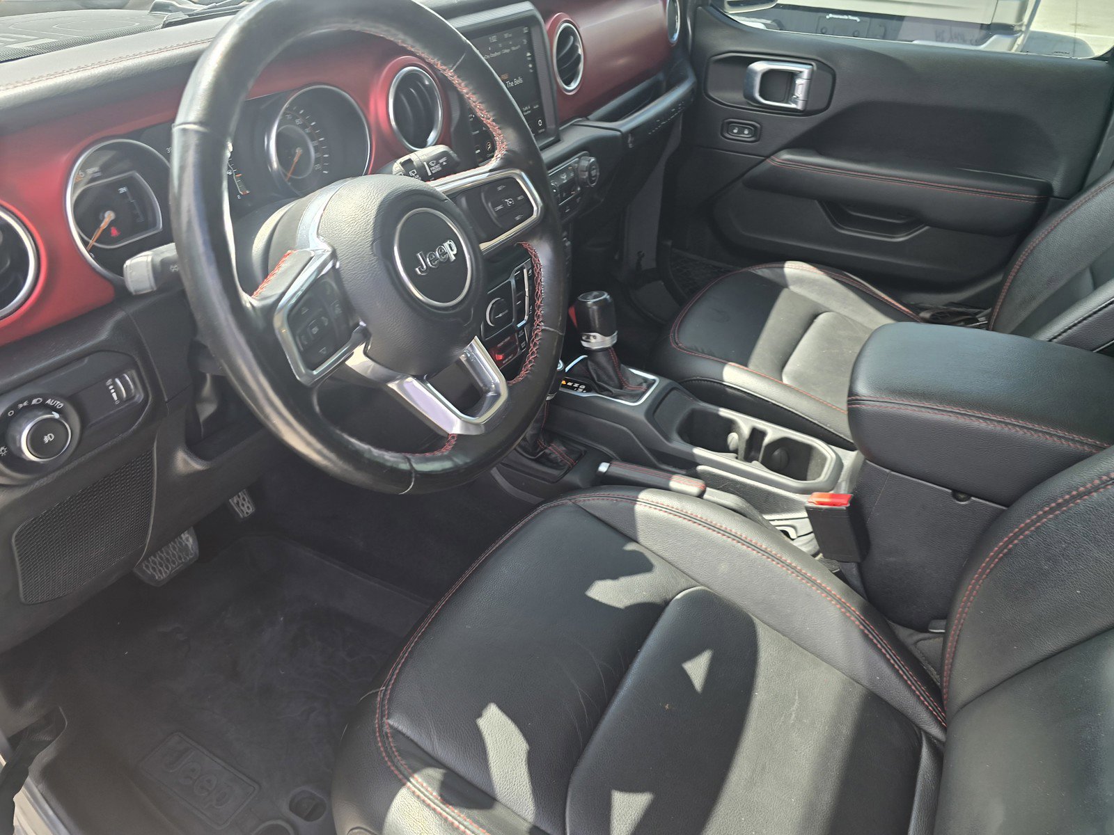 Used 2023 Jeep Wrangler Rubicon image 21