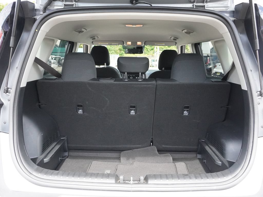 Used 2025 Kia Soul LX w/ LX Technology Package FWD image 18