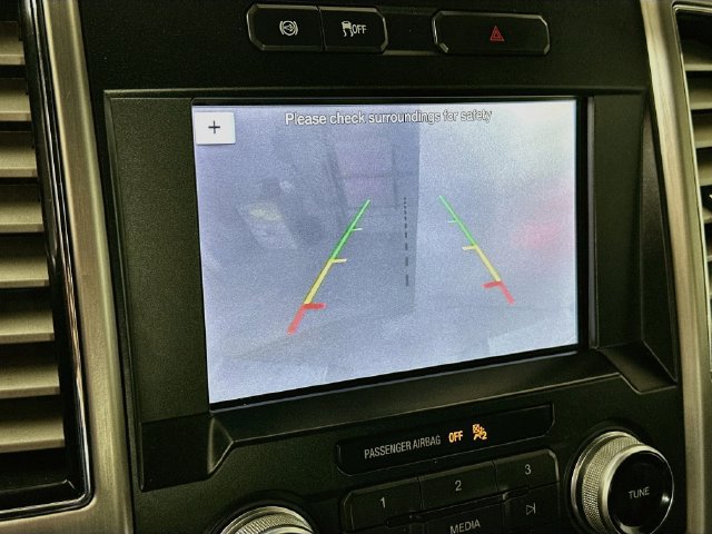 Used 2019 Ford F250 Platinum AWD/4WD image 18