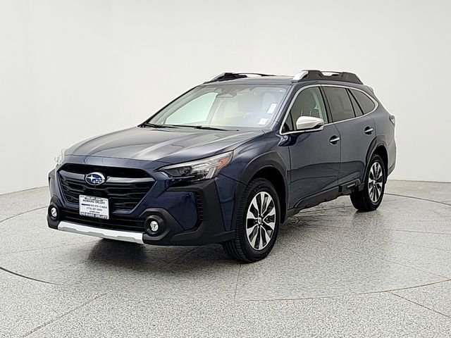 Used 2023 Subaru Outback Touring XT AWD/4WD image 1