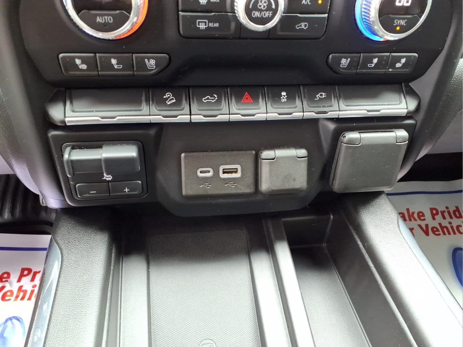 Used 2021 GMC Sierra 1500 AT4 w/ AT4 Preferred Package AWD/4WD image 13