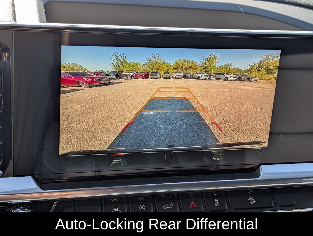 Used 2023 GMC Sierra 1500 SLT AWD/4WD image 19