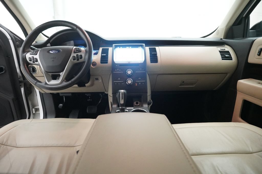 Used 2016 Ford Flex SEL w/ Equipment Group 202A AWD/4WD image 5