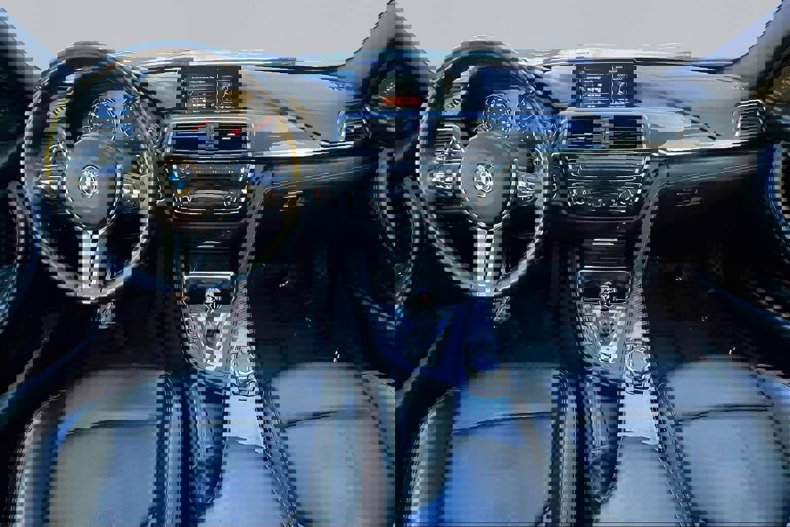 Used 2017 BMW M3 image 7