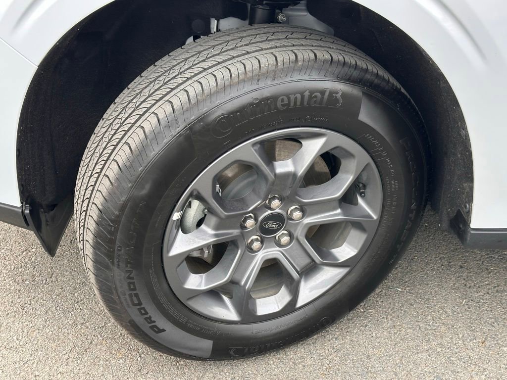 Used 2025 Ford Maverick XLT w/ XLT Luxury Package image 3