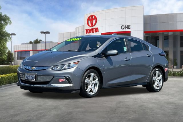 Used 2018 Chevrolet Volt LT w/ Comfort Package FWD image 9