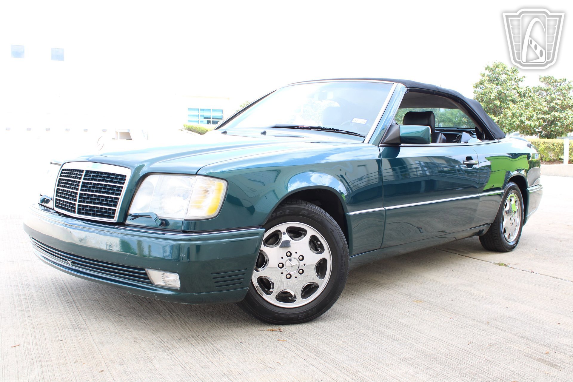 Used 1994 Mercedes-Benz E 320 Convertible image 35