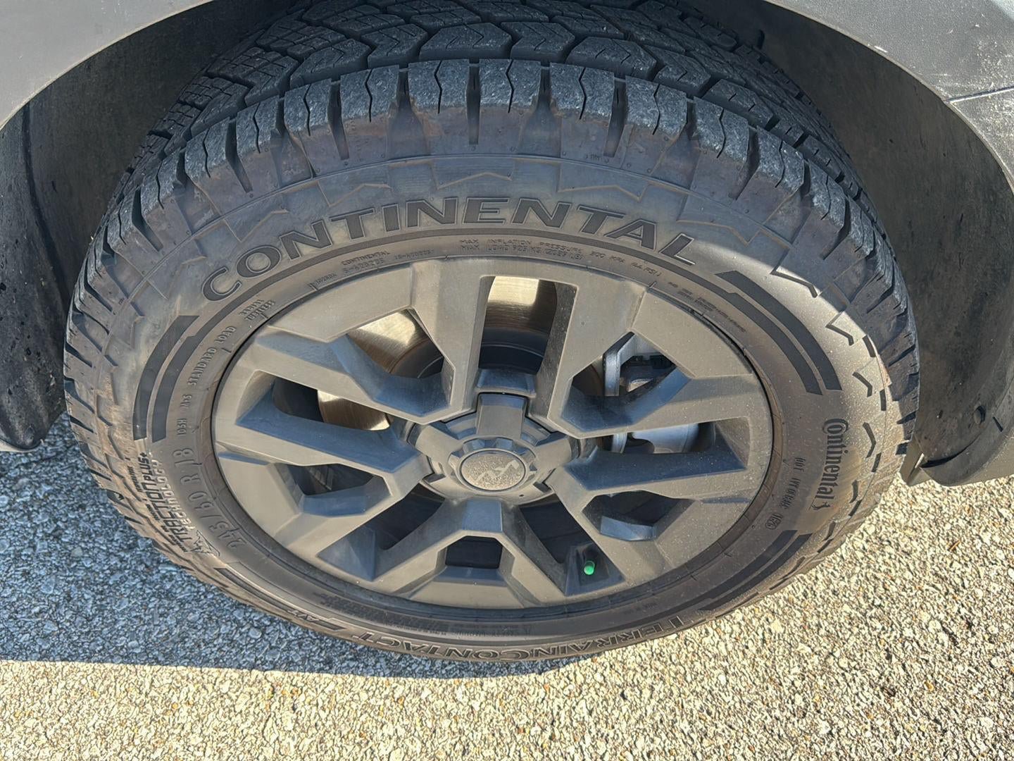 Used 2025 Kia Telluride AWD image 14