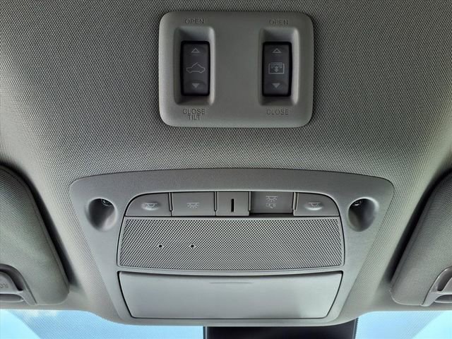 Used 2024 Nissan Murano SL AWD/4WD image 14