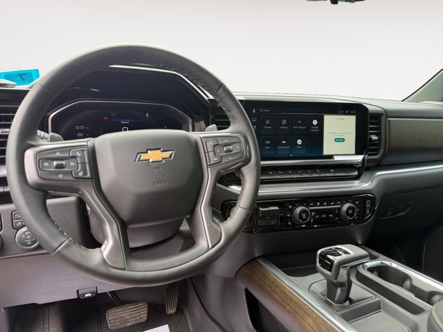 Used 2025 Chevrolet Silverado 1500 High Country w/ High Country Premium Package AWD/4WD image 10