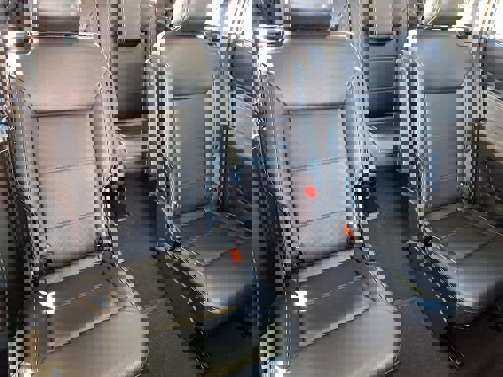 Used 2023 Volkswagen Atlas SE w/ Panoramic Sunroof Package image 21