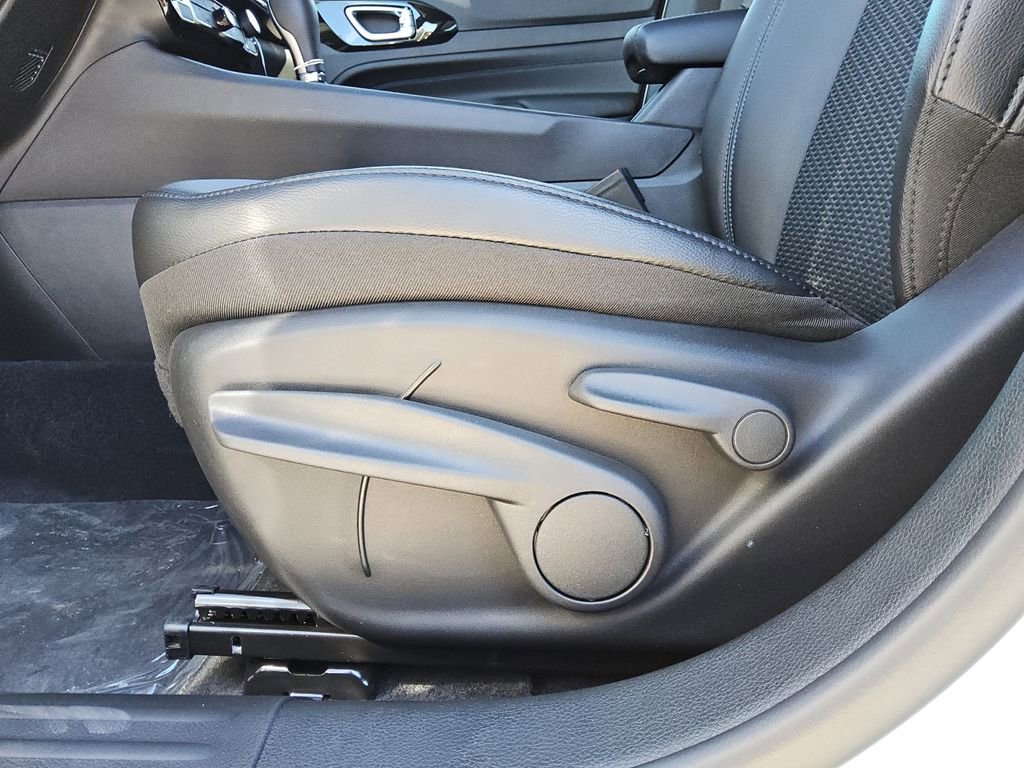 New 2026 Jeep Compass Latitude image 16