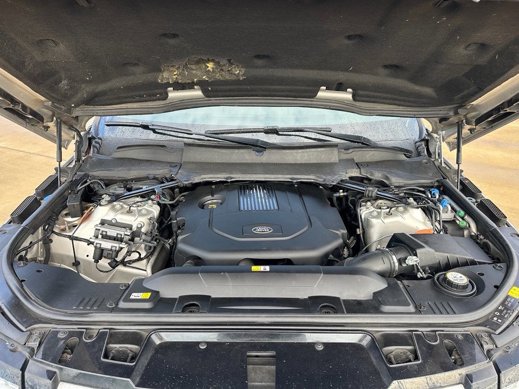 Used 2017 Land Rover Range Rover Sport HSE image 30