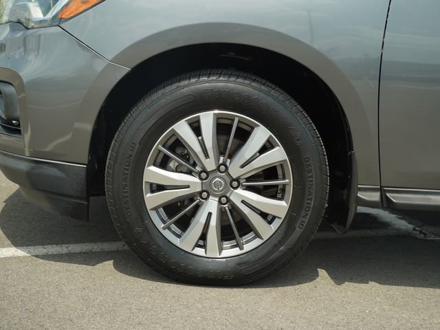Used 2020 Nissan Pathfinder S AWD/4WD image 10