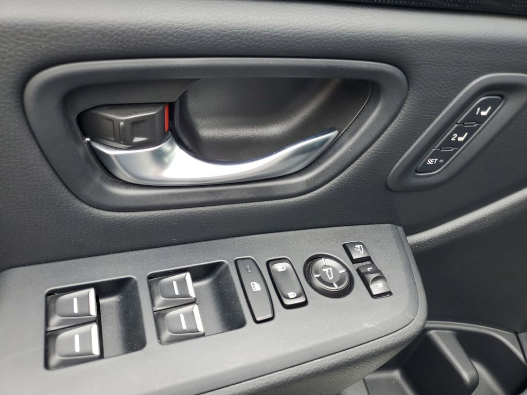 Certified 2023 Honda Pilot Elite image 23