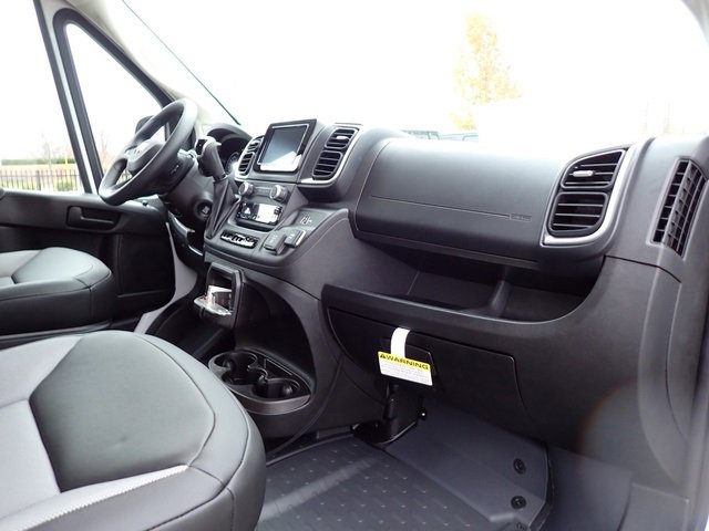 New 2026 RAM ProMaster 2500 w/ Quick Order Package 22G SLT image 14