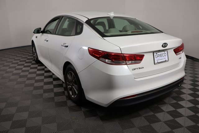 Used 2016 Kia Optima LX image 6