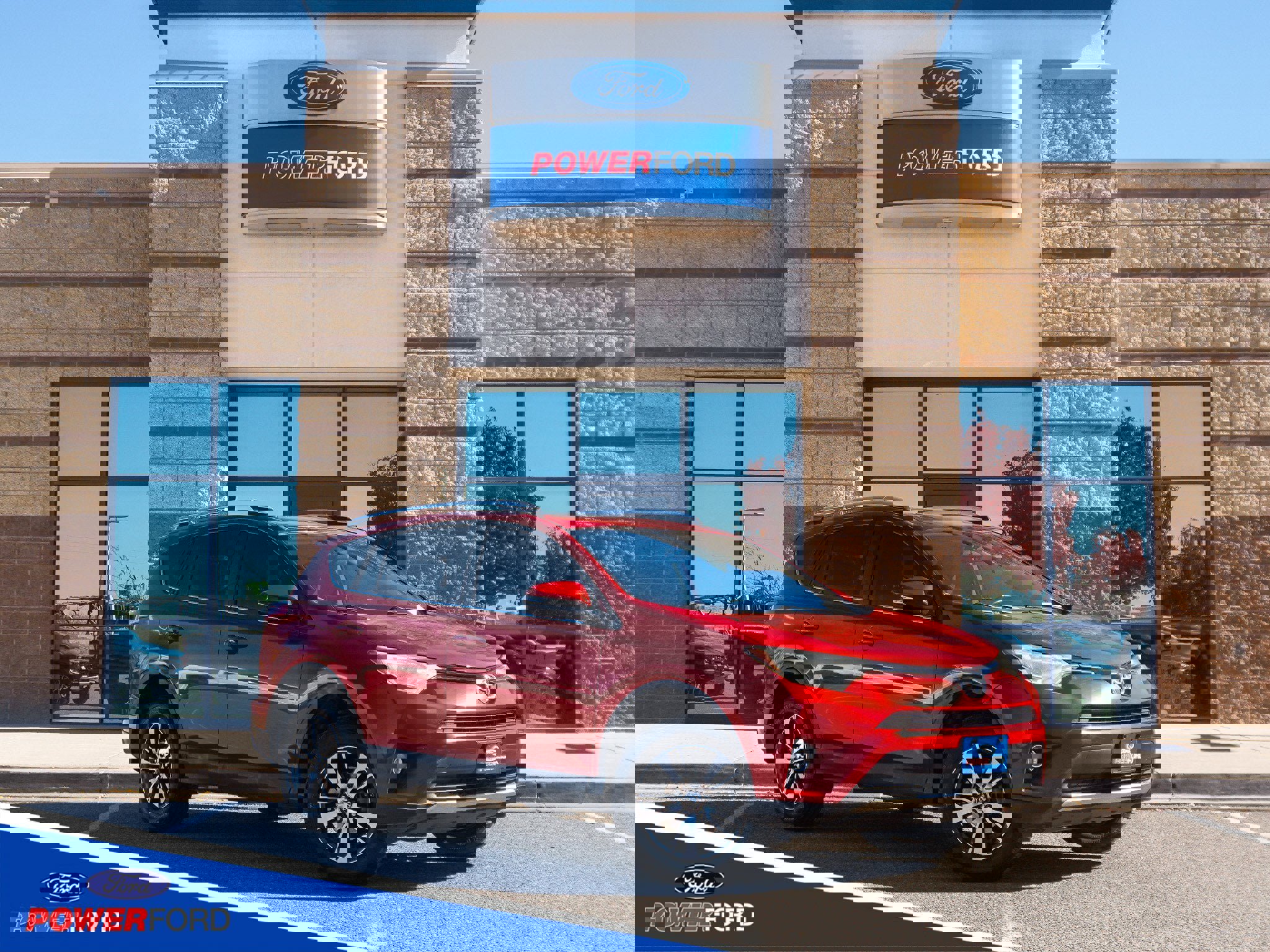 Used 2016 Toyota RAV4 XLE image 1