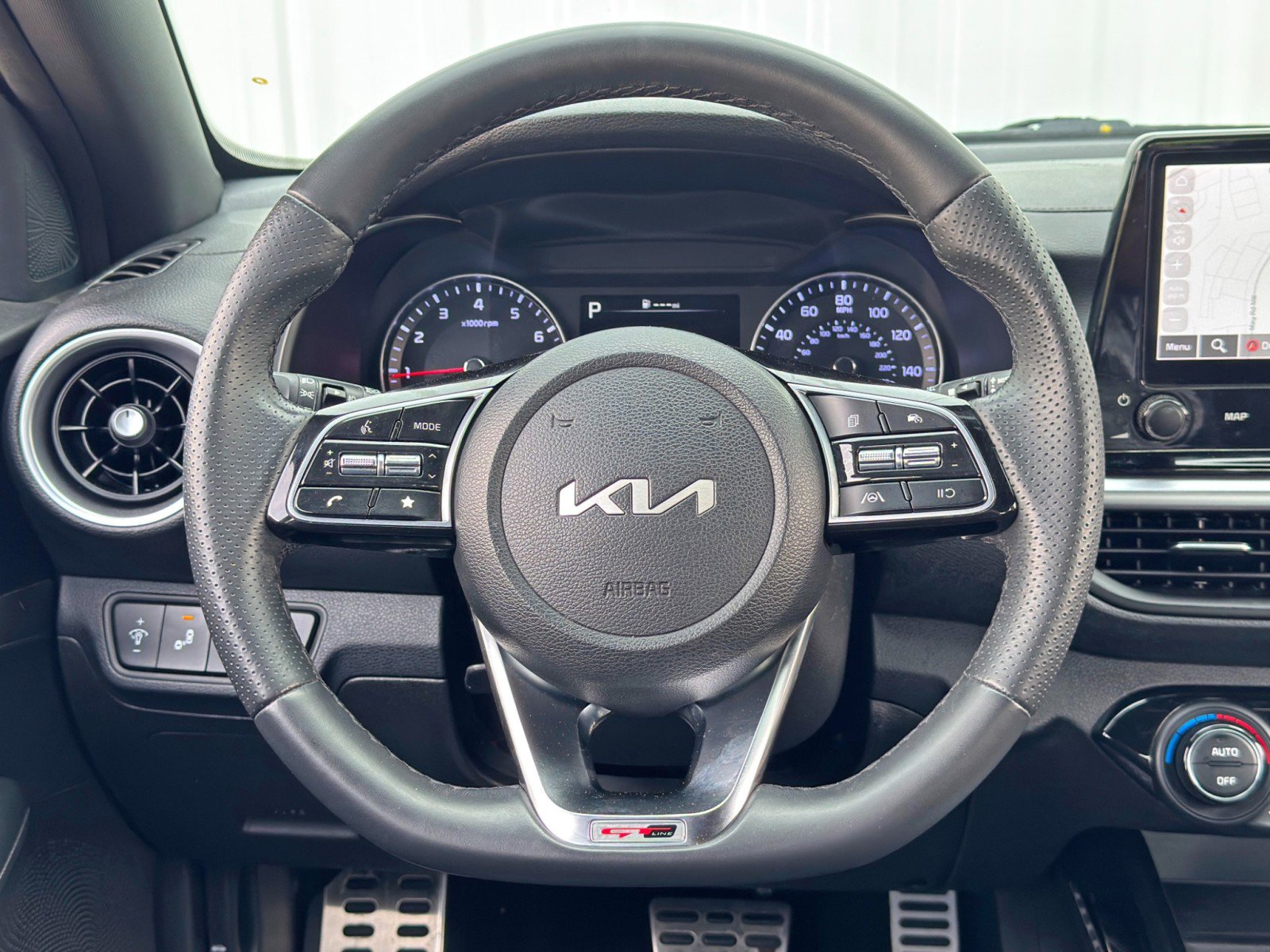 Used 2023 Kia Forte GT-Line FWD image 18