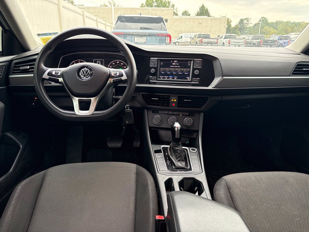 Used 2020 Volkswagen Jetta S w/ Driver Assistance Package FWD image 9