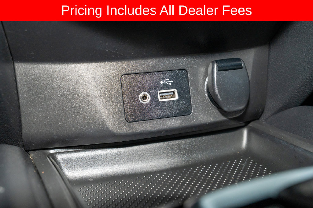 Used 2018 Nissan Rogue SV FWD image 14