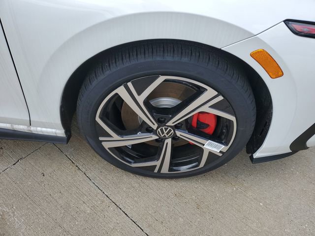 New 2026 Volkswagen GTI SE image 6