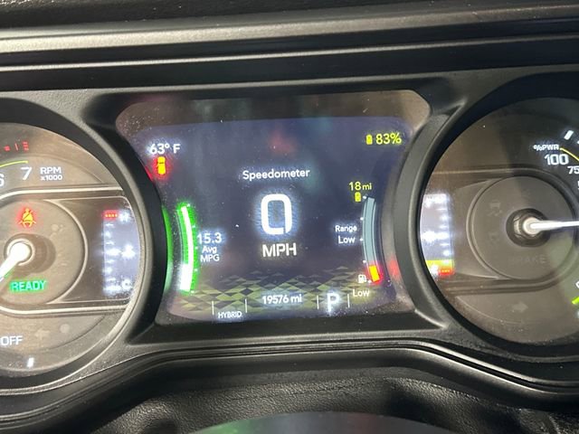 Used 2024 Jeep Wrangler Unlimited image 18