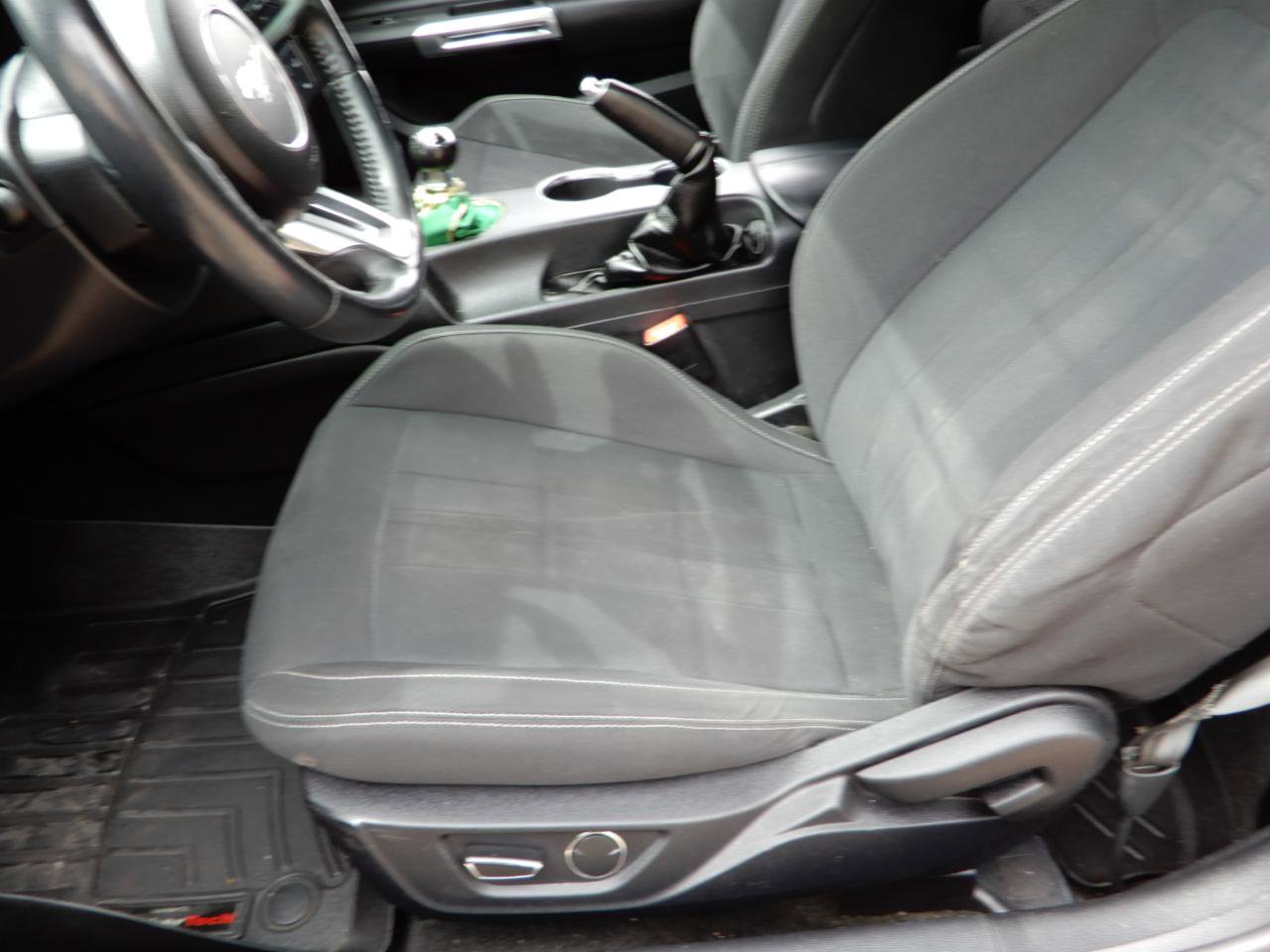 Used 2018 Ford Mustang GT w/ GT Performance Package image 10