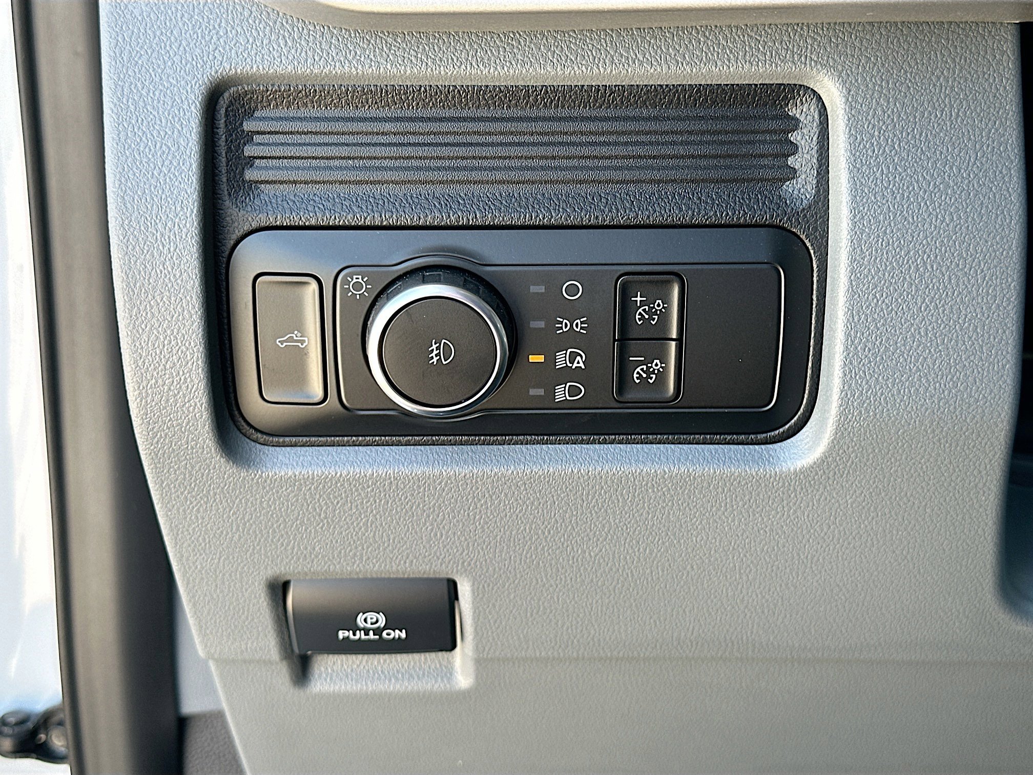 Used 2026 Ford F250 XL AWD/4WD image 10