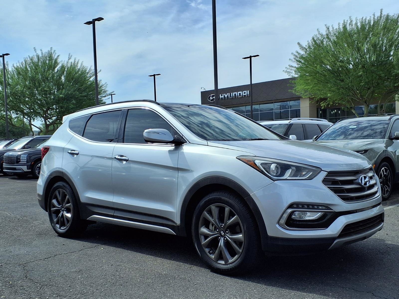 Used 2018 Hyundai Santa Fe Sport FWD image 8