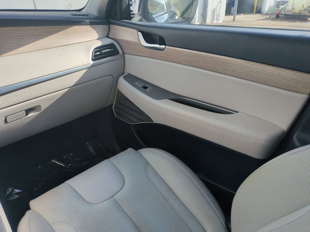 Used 2022 Hyundai Palisade Limited image 19