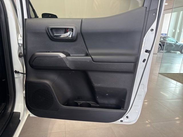 Used 2022 Toyota Tacoma TRD Off-Road w/ Technology Package AWD/4WD image 43