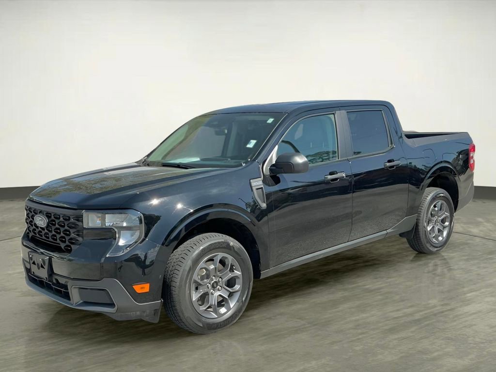 Certified 2025 Ford Maverick XLT w/ Equipment Group 302A image 1