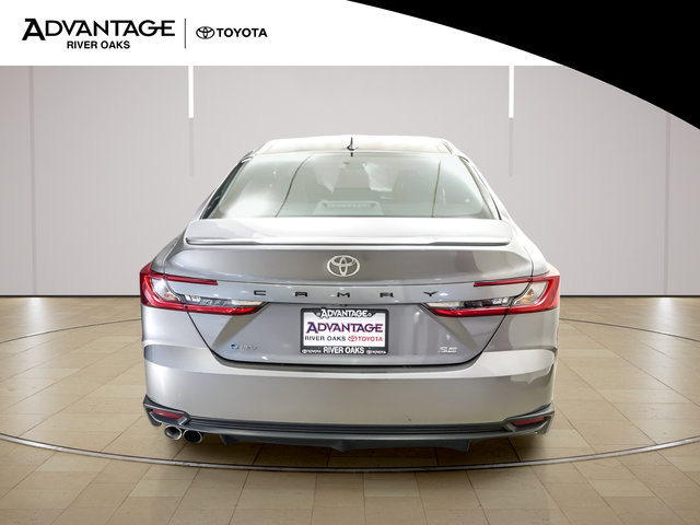 Certified 2025 Toyota Camry SE FWD image 5