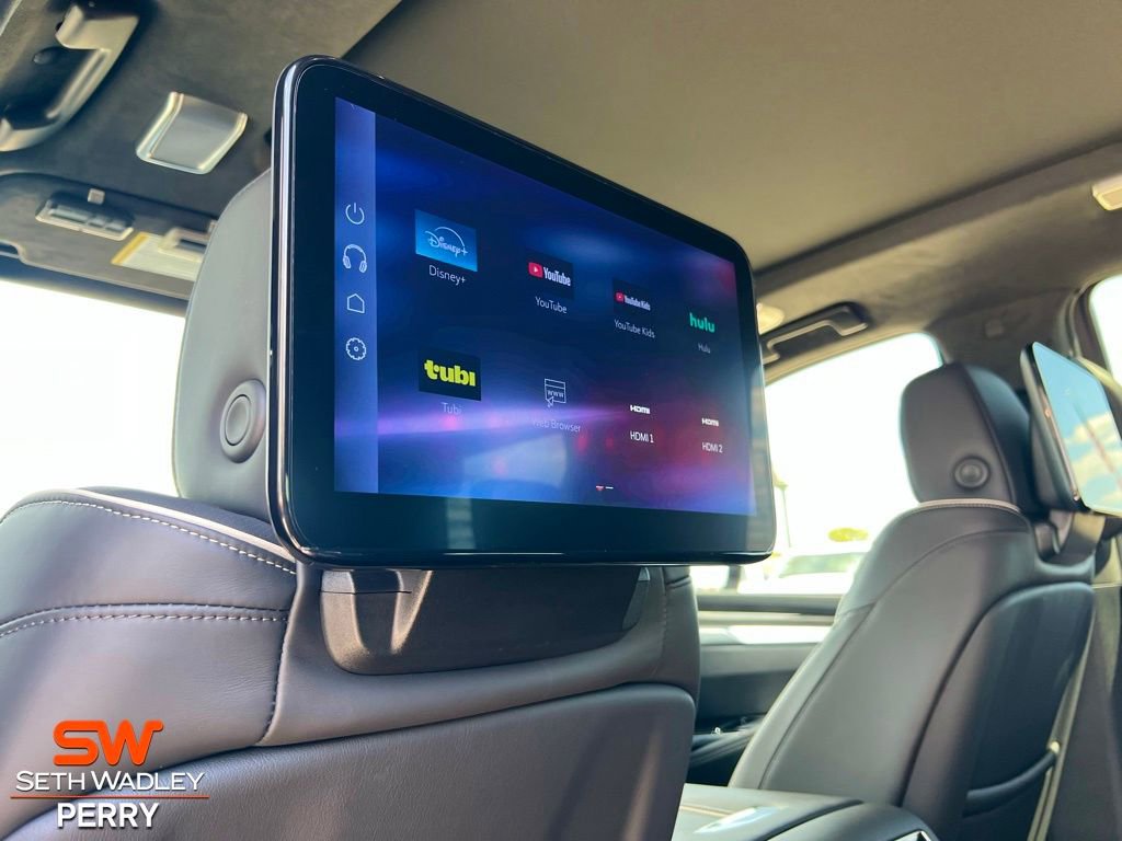 Used 2025 Cadillac Escalade V AWD/4WD image 13