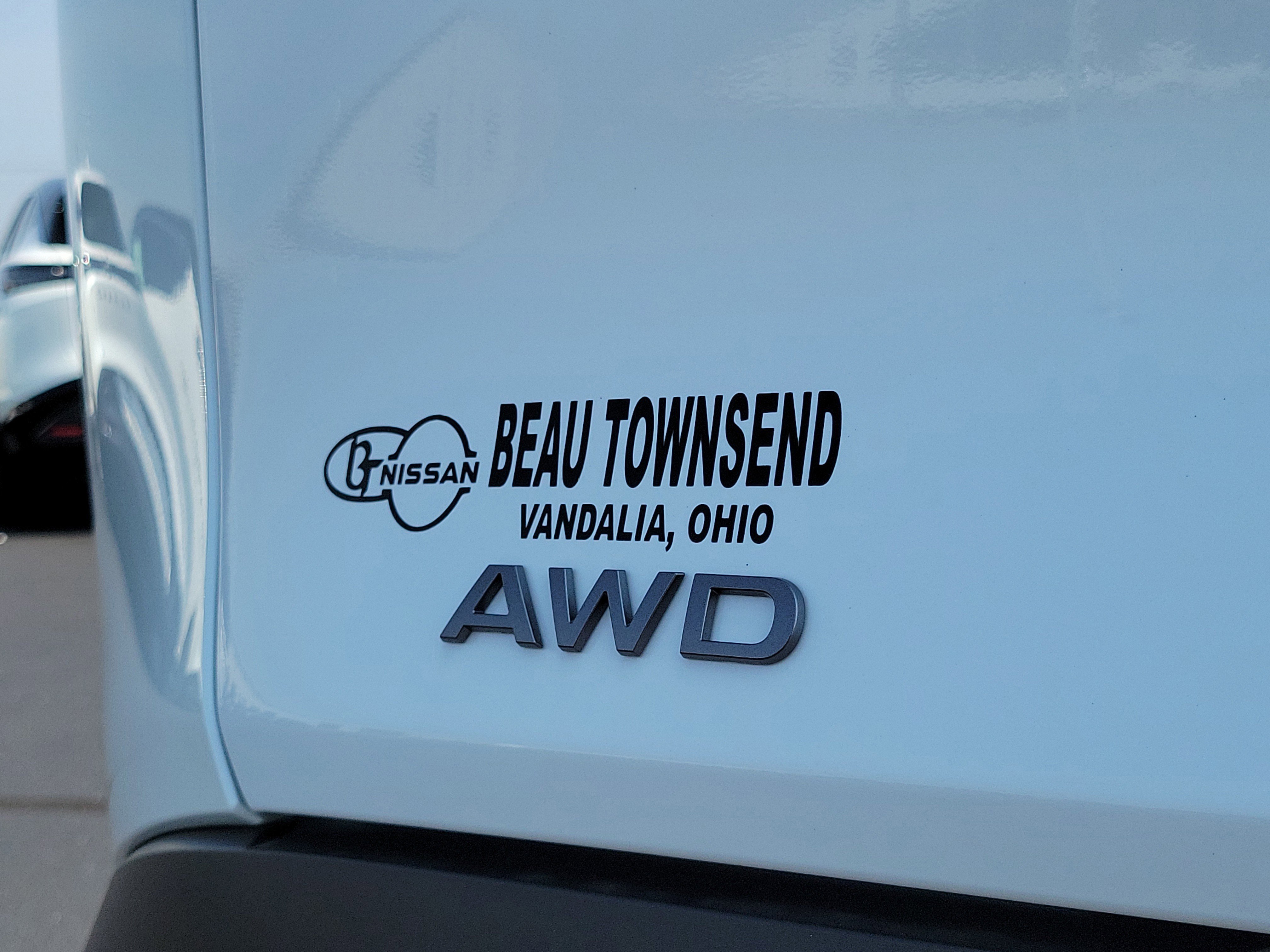 Used 2025 Nissan Murano SL w/ Cargo Package image 6