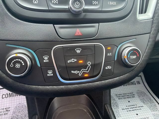 Used 2019 Chevrolet Malibu RS FWD image 18