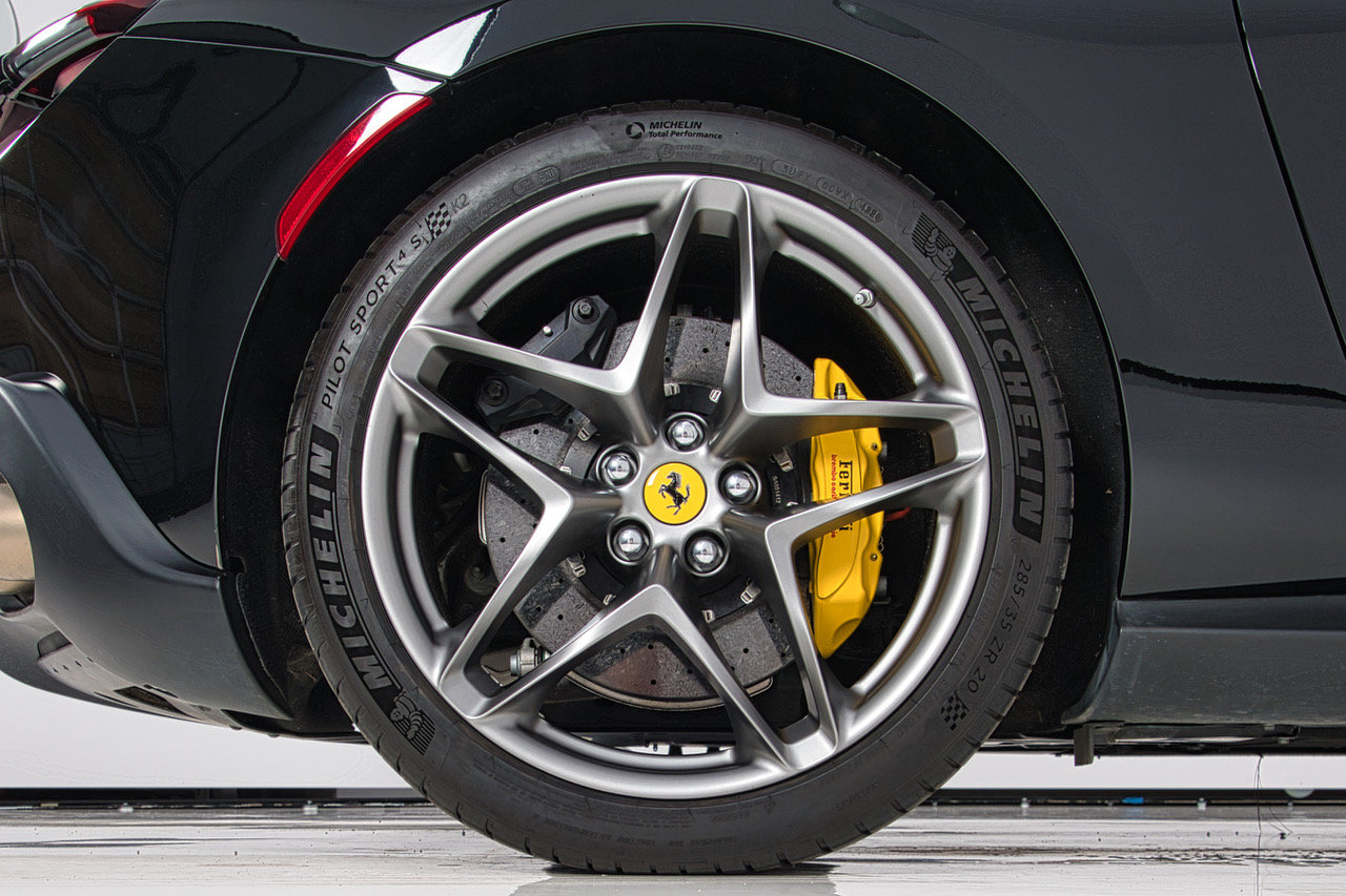 Certified 2021 Ferrari Roma RWD image 19