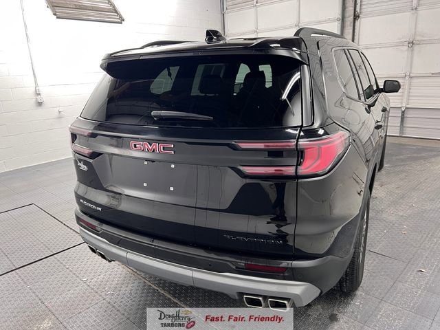 Used 2025 GMC Acadia Elevation FWD image 8