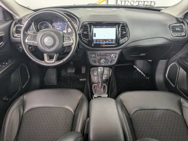 Used 2019 Jeep Compass Latitude AWD/4WD image 26
