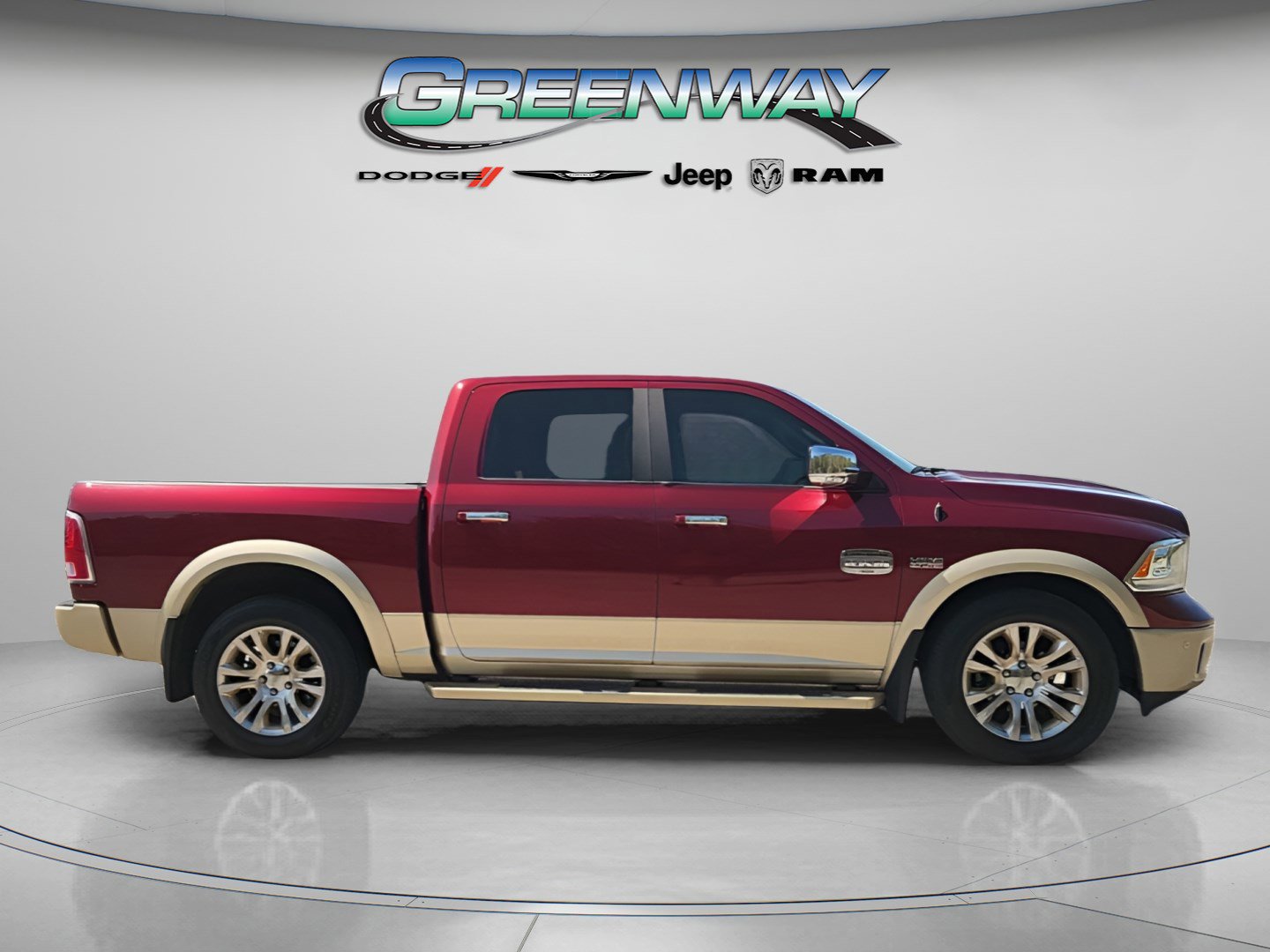 Used 2017 RAM 1500 Laramie Longhorn RWD image 4