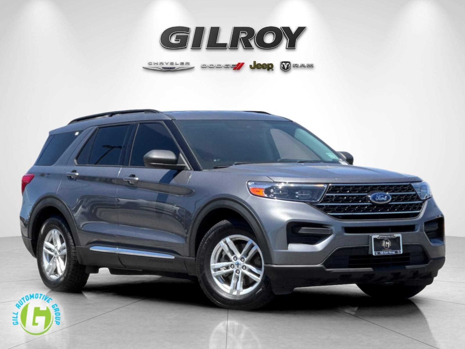Used 2021 Ford Explorer XLT RWD image 1