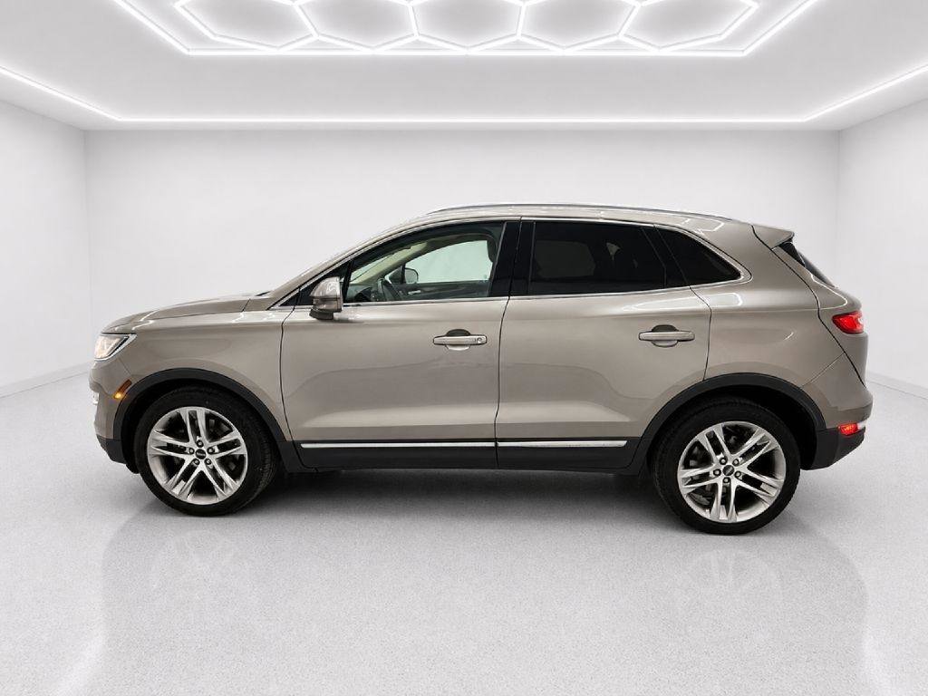 Used 2017 Lincoln MKC Reserve w/ Lincoln MKC Climate Package AWD/4WD image 6