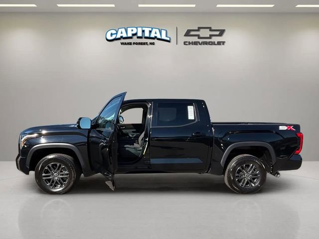 Used 2024 Toyota Tundra SR5 w/ SR5 Convenience Package image 12