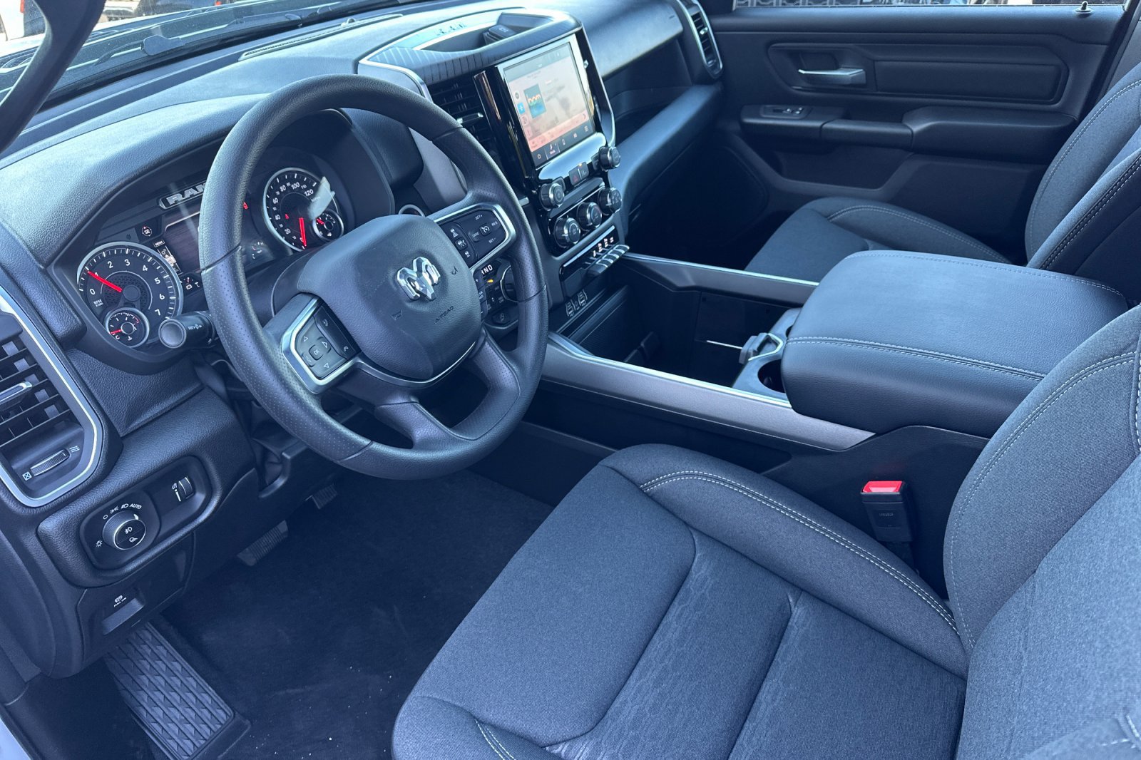 New 2026 RAM 1500 Express AWD/4WD image 8