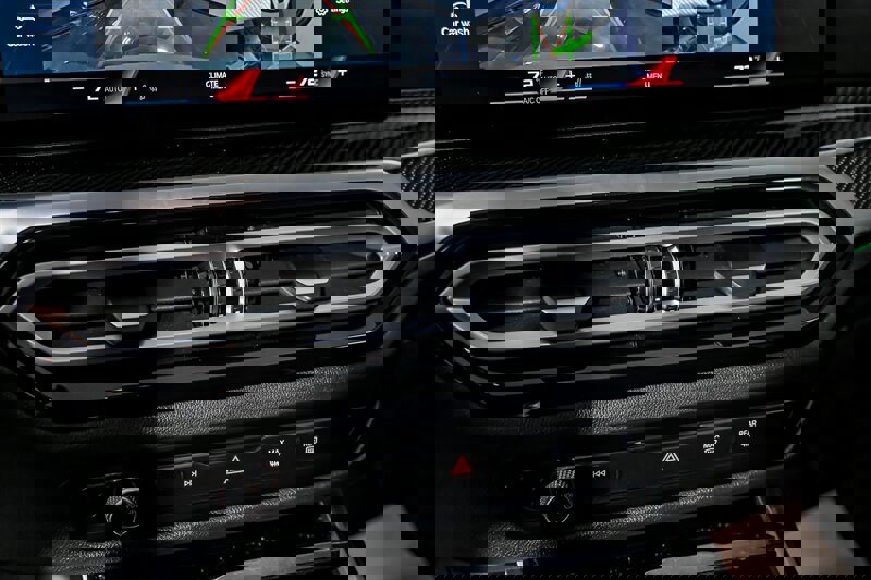 Used 2024 BMW M4 Competition w/ Executive Package image 32