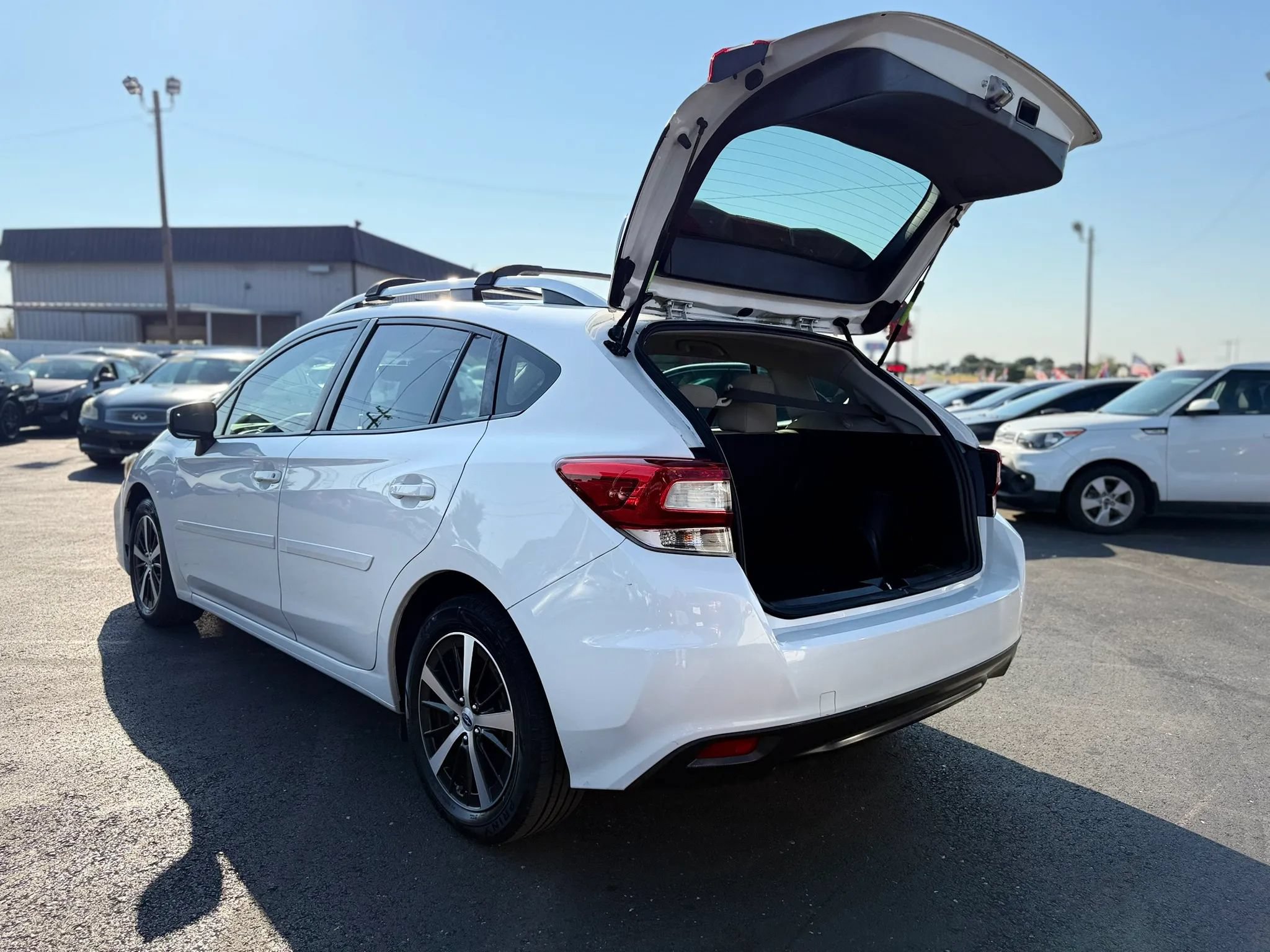 Used 2019 Subaru Impreza 2.0i Premium AWD/4WD image 40
