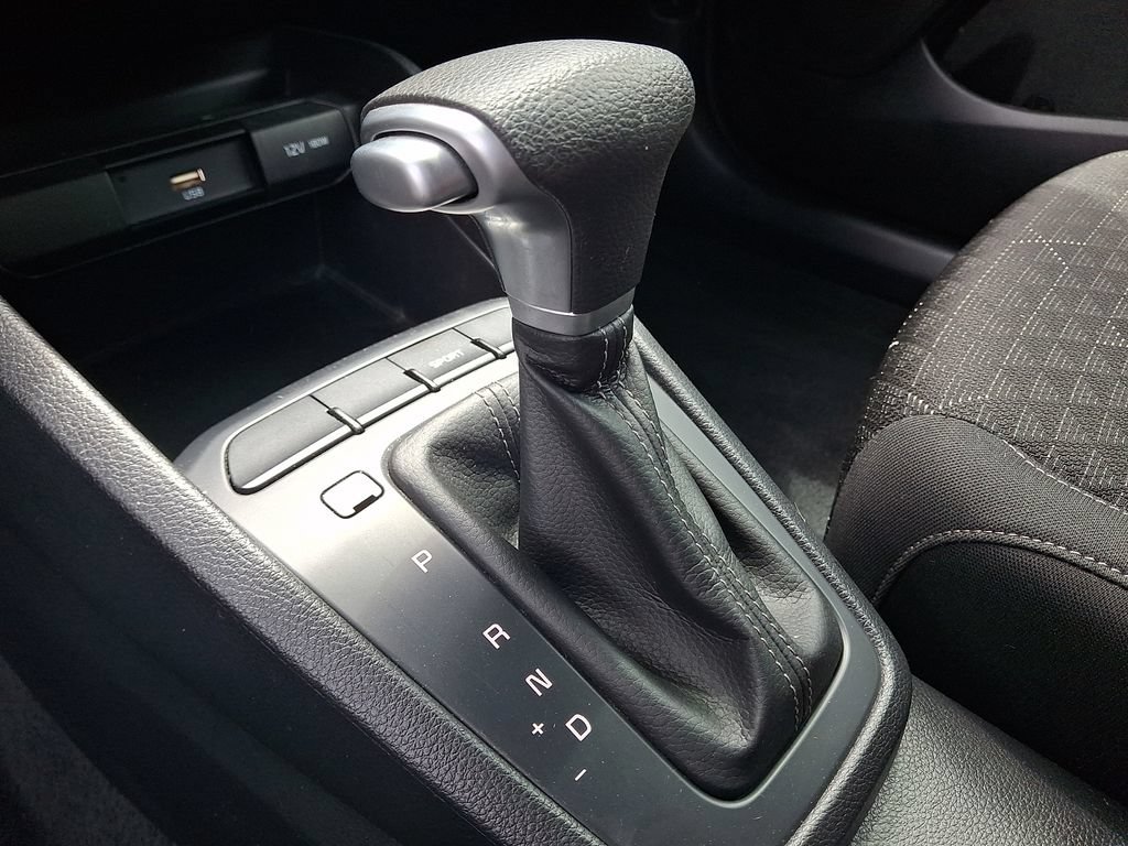 Certified 2022 Kia Rio S FWD image 15