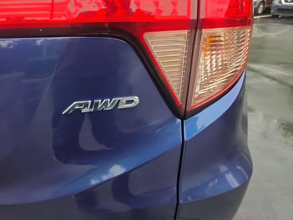 Used 2017 Honda HR-V EX-L image 7