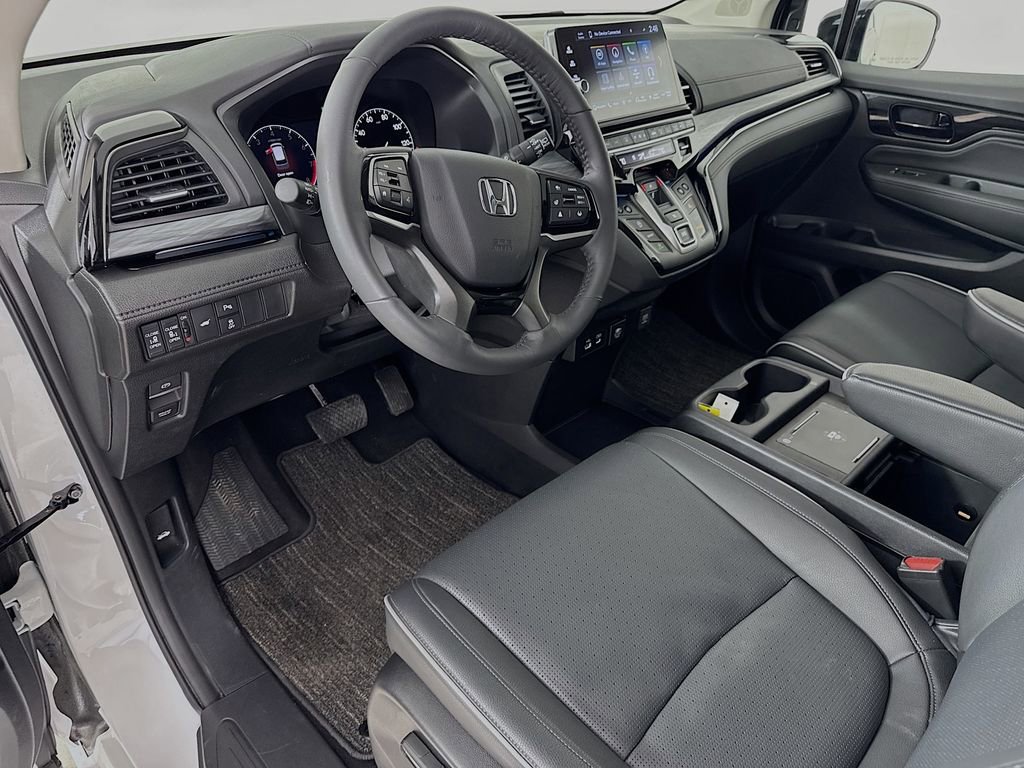 Used 2026 Honda Odyssey Elite image 11